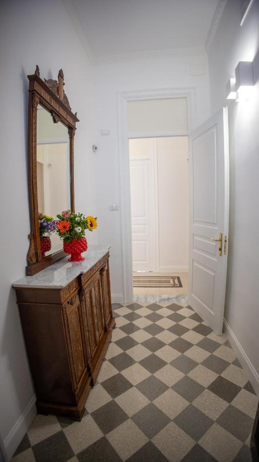 Petrarca Suite Palermo Exterior foto